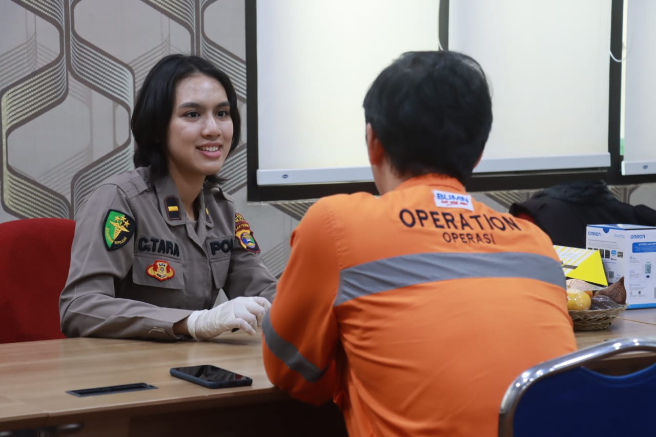 Polres Lamsel Dan PLTU Sebalang Gelar Pemeriksaan Kesehatan Gratis