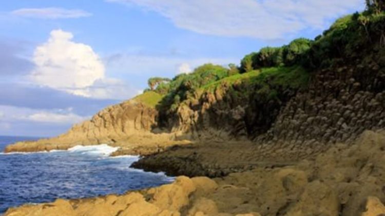 Pantai Botorubuh: Surga Mancing dan Keindahan Alam yang Memikat