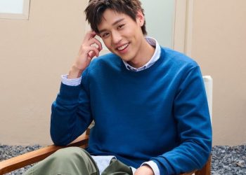 Mengenal Lebih Dekat Billkin Putthipong: Pemeran Utama How to Make Millions Before Grandma Dies