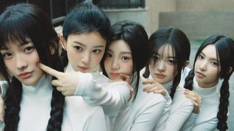 Kontroversi Plagiarisme Menghantui Lagu “Lucky Girl Syndrome” oleh ILLIT: Benarkah?