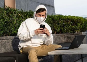 Alan Walker Bagikan Nomor Telepon Lokal Sebelum Konser di Jakarta: 15.000 Pesan Masuk