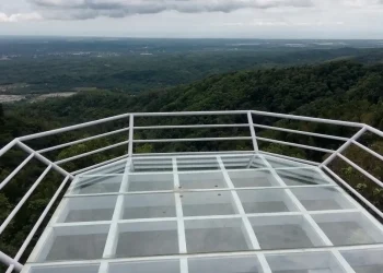 Canting Mas Puncak Dipowono: Legenda dan Keindahan Alam