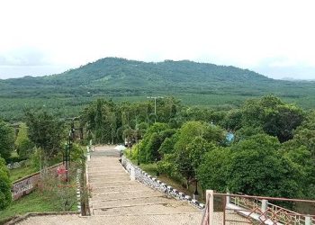  Mengungkap Keindahan Gunung Kayangan: Destinasi Hollywood di Kalimantan Selatan