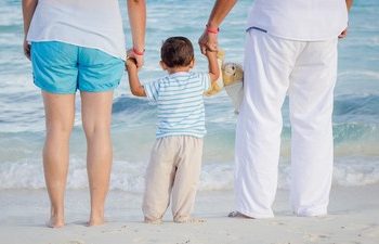 Tips Liburan Bersama Anak Kecil yang Menyenangkan dan Tanpa Rewel