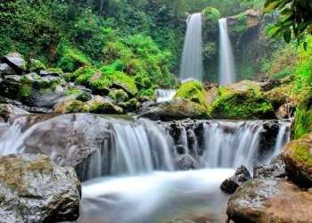  Keindahan Air Terjun dan Mitos di Magelang: Legenda Jaka Tarub Terabadikan