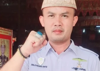 Teriakan Perlawanan: Panji Nugraha Mengguncang Politik Lampung dengan Lawan Tajamnya terhadap Patronage