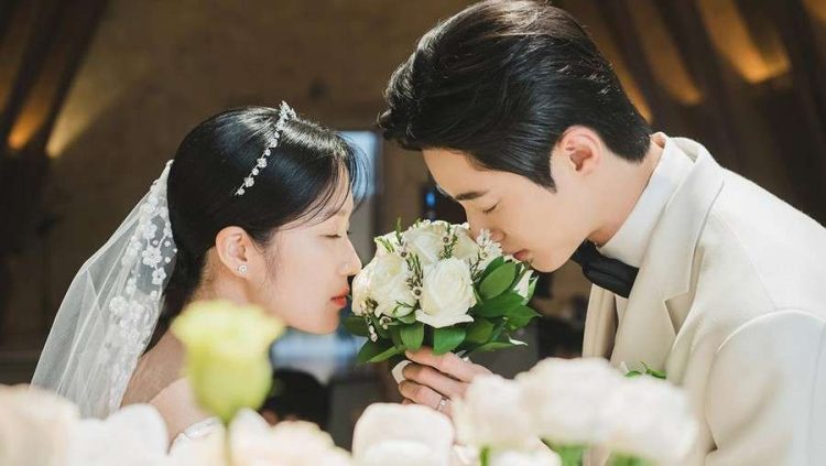 Berakhir Happy Ending, Lovely Runner Raih Rating Tertinggi Sejak Penayangan