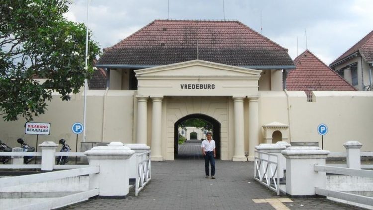Kisah Kelicikan Belanda Terhadap Kesultanan Yogyakarta: Benteng Vrederburg