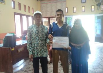 Pemberian BLT DD Mulyorejo: Meringankan Beban 23 KK Penerima Manfaat KPM