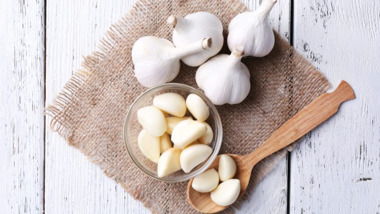 Rahasia Kesehatan dari Bawang Putih: Lebih dari Sekadar Bumbu Dapur