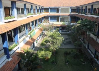 Top 10 SMA Negeri dan Swasta Unggulan di Kota Surabaya