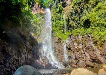  Keindahan Curug Silawe: Perpaduan Alam dan Ritual Budaya