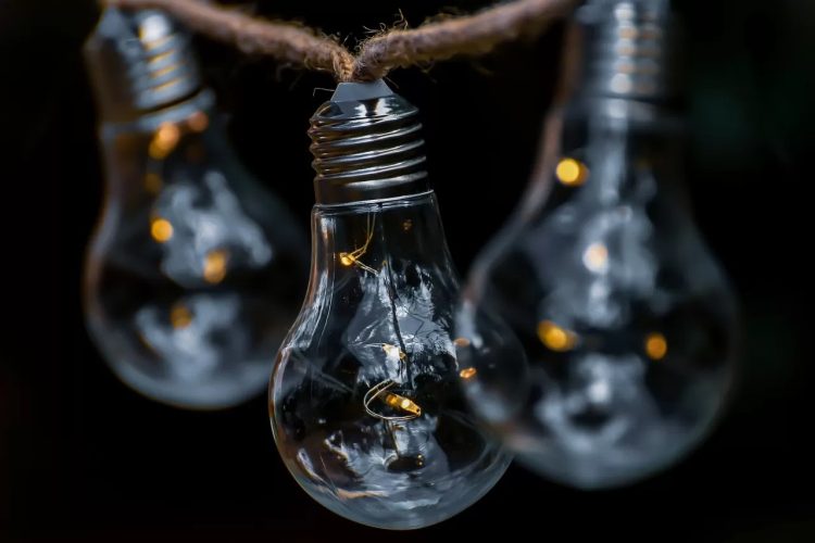 PLN Janji Berikan Kompensasi 10 Persen kepada Pelanggan Terdampak Pemadaman Listrik