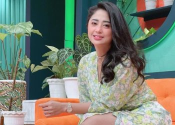 Dewi Perssik Tetap Ungkapkan Gajinya Tinggi Meskipun Diledek Netizen