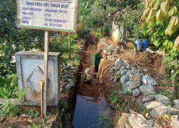 Pekon Bandungbaru Barat Bangun Drainase