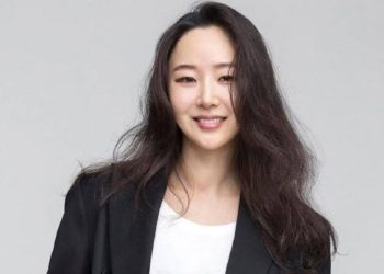 Min Hee Jin Memenangkan Pertarungan Melawan HYBE, Tetap Menjabat di ADOR; Tantangan Masih Terjadi di Agensi NewJeans