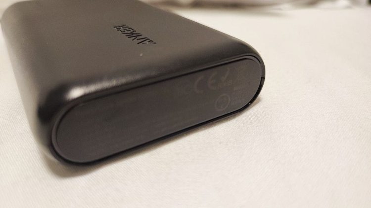 Tahan Berhari-hari,5 Rekomendasi Power Bank Monster yang Bisa Dibawa saat Kemah