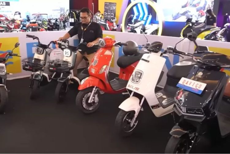 Jadi Penyebab Lemahnya Daya Beli Motor Listrik, Ini Kelemahan Baterai Motor Listrik yang Perlu Diketahui