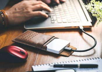 JANGAN DIABAIKAN!Begini Cara Backup Data Pribadi Maupun Bisnis yang Perlu Diketahui