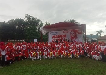 Senam CAKEP Jadi Favorit, Ibu-ibu di Teluk Pandan Dukung Nanda Indira Sebagai Panutan