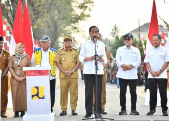 Presiden Jokowi Resmikan Jalan di Lampung Utara, Dorong Percepatan Mobilitas dan Pertumbuhan Ekonomi
