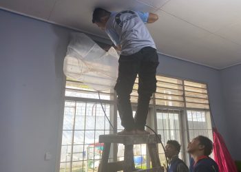 Warga Binaan Lapas Kalianda Bersihkan AC Seluruh Lapas: Keterampilan untuk Bekal Mencari Nafkah