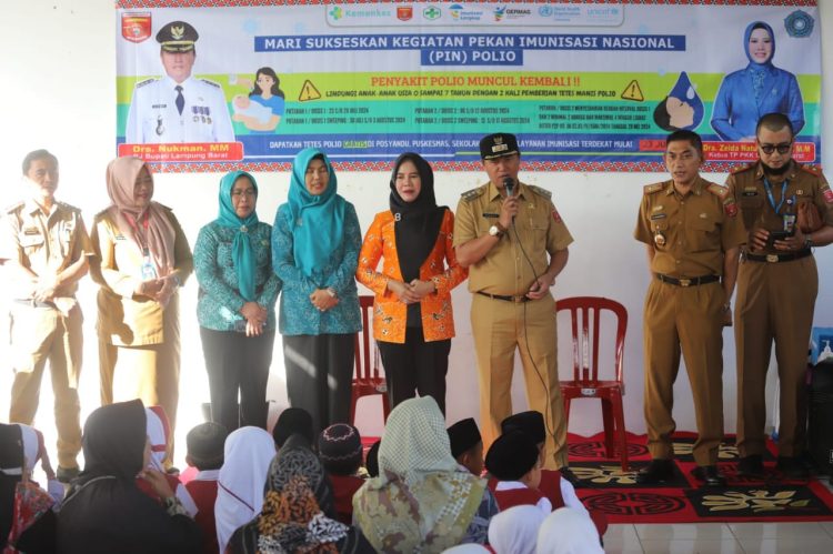 “Pj Bupati Lampung Barat Nukman Resmikan Pekan Imunisasi Polio 2024”