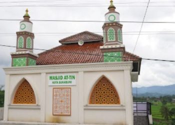 Ramah Kucing, Masjid Sejuta Pemuda yang Viral di Medsos dan Kerap Bagikan Kasur dan Kopi Gratis untuk Musafir