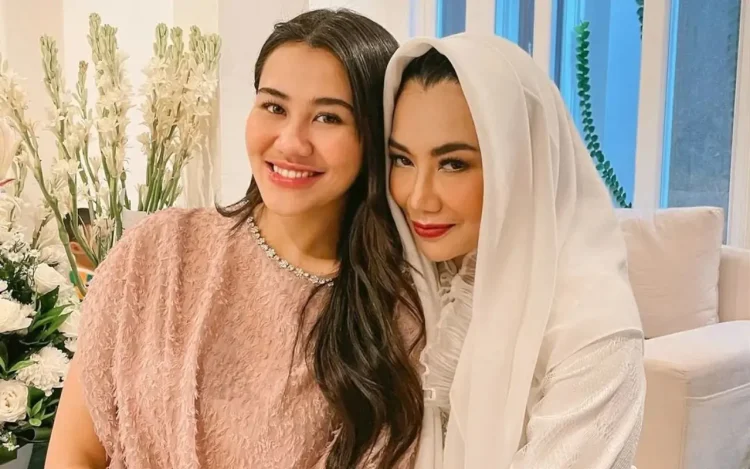 Penuh Haru! Reza Artamevia Telah Merestui Aaliyah Massaid Menikah dengan Thariq Halilintar: Ibu Ikhlas