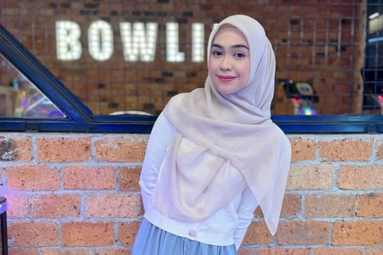 Ria Ricis Operasi Usus Usai Dinyatakan Keracunan Makanan, Begini Kondisinya Terkini!