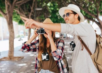 Mau Traveling?Baiknya Nonton Dulu 6 Film Bertema Traveling yang Gak Cuma Menyentuh Tapi juga Menegangkan ini