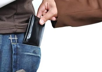 WASPADA!Ini 4 Tips Aman dari Pencopet saat Liburan