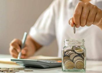 MASAK SENDIRI!Ini Tips Hidup Hemat di Kost untuk Mahasiswa agar Pengeluaran Tidak Boncos