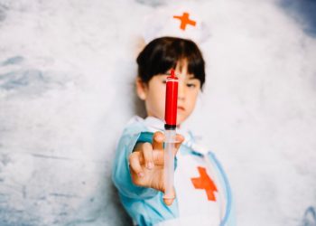 Enam Penyebab Anak Perlu Cuci Darah di Usia Dini: Menyimak Fenomena Terkini