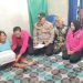 Kapolsek dan Bhayangkari Tunjukkan Kepedulian dengan Kunjungi Warga Disabilitas di Pekon Bumi Hantatai