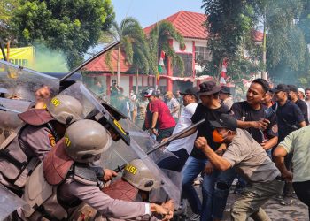 Polres Lampung Selatan Gelar Simulasi Pengamanan Pilkada 2024 di Kalianda