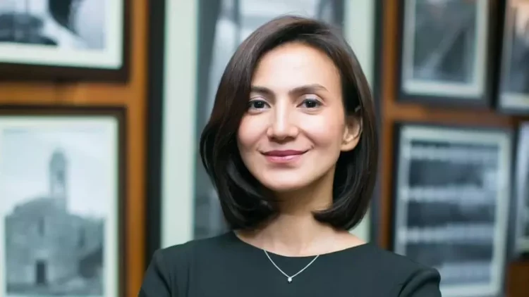 Wanda Hamidah Mundur dari Golkar: “Saya Tidak Ingin Berada di Sisi yang Salah dalam Sejarah”