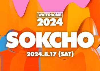 Penampilan Kwon Eunbi dan HUI PENTAGON Guncang Waterbomb Sokcho 2024!