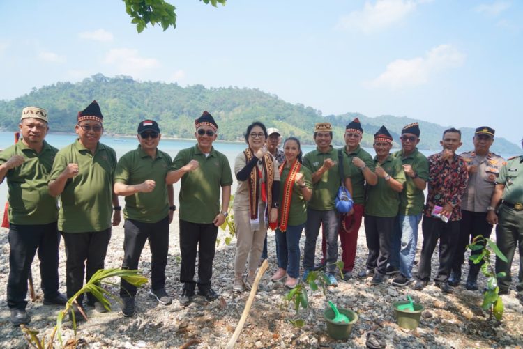 Pantai Teluk Kiluan Masuk 50 Besar Desa Wisata ADWI 2024: Kemenparekraf RI Tinjau Langsung Destinasi Andalan Lampung