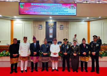 Sidang Paripurna Istimewa DPRD Tanggamus Merayakan HUT Kemerdekaan RI Ke-79 dan Persetujuan RANPERDA