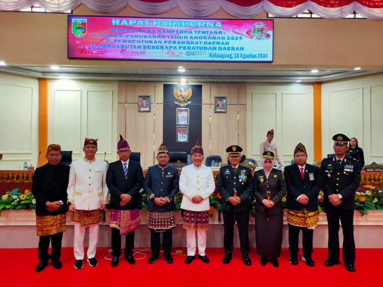 Sidang Paripurna Istimewa DPRD Tanggamus Merayakan HUT Kemerdekaan RI Ke-79 dan Persetujuan RANPERDA