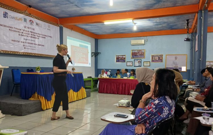 Yayasan Dark Bali Gelar Seminar TPPO: Edukasi Penggunaan Media Sosial dan Bahaya Pornografi