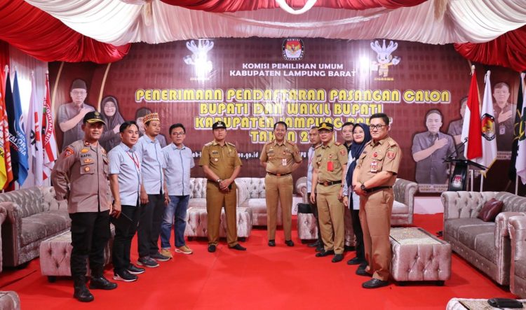 Pj Bupati Lampung Barat Pastikan Persiapan Pendaftaran Bakal Calon Bupati dan Wakil Bupati