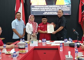 Nanda-Antonius Deklarasi dengan Partai Koalisi dan Daftar ke KPU Setelah Dapat Rekomendasi PDIP