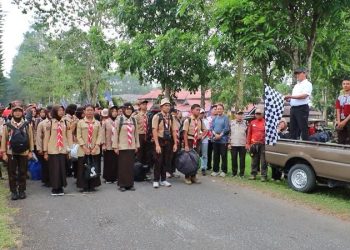 Pj Bupati Nukman Lepas 150 Anggota Pramuka untuk Lintas Bhakti Liwa-Krui