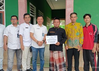 PT ASDP Indonesia Ferry Bakauheni Serahkan Bantuan Rp 20 Juta untuk MI Al-Ikhlas Bakauheni