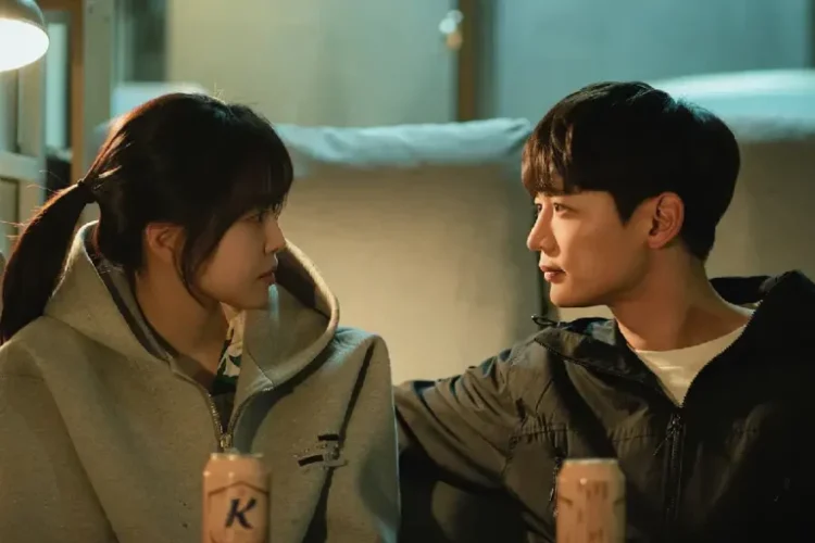 Adegan Ciuman Minho SHINee dan Son Naeun Dongkrak Rating “Romance in the House”