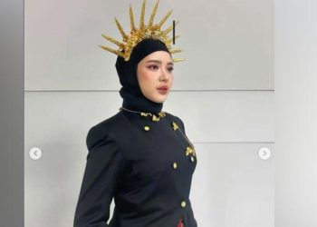 Tiara Andini Tampil Anggun Berhijab di Pembukaan PON XXI, Dapat Julukan Nissa Sabyan