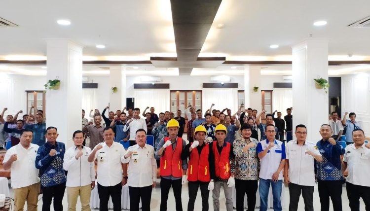 50 Tenaga Konstruksi di Pesawaran Disertifikasi, Dukung Pembangunan Berkualitas