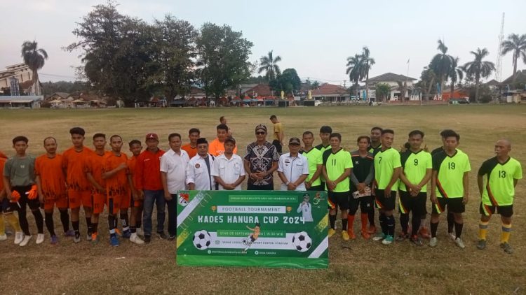 Turnamen Sepak Bola Kades Cup 2024: Satu Hati Membangun Desa Hanura